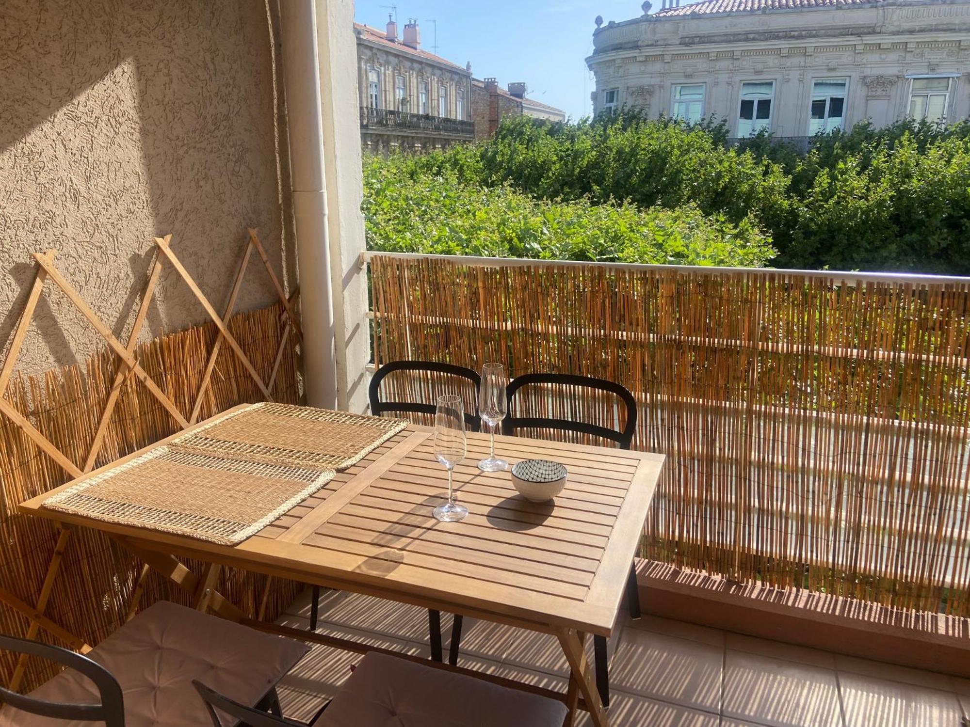 Charmant Appartement Central Terrasse Proche Gare Sète Zewnętrze zdjęcie